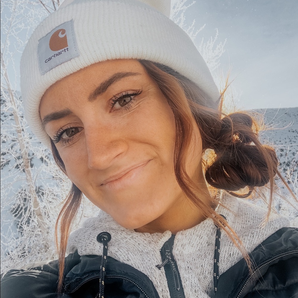 Meet your Posher, Leandra